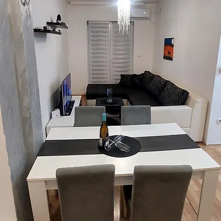 Apartament Daba